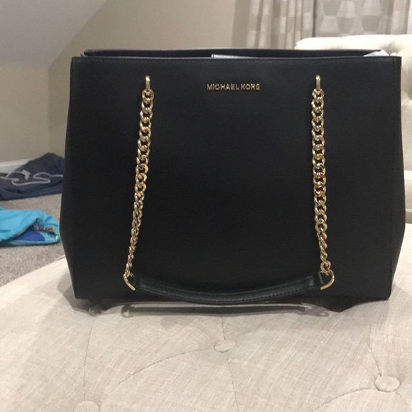 Black Michael Kors Ellis Large Tote [Leather] - Picture 4 of 8